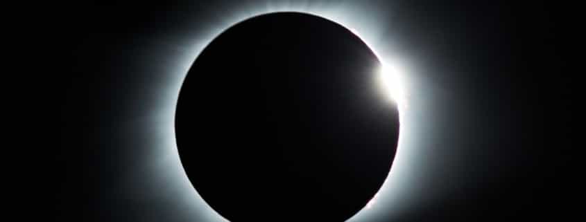 ver eclipse de sol agosto desde el mar